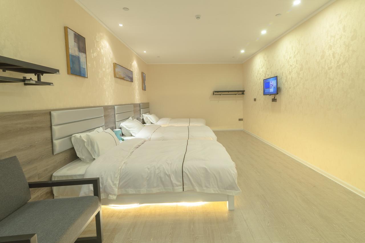Wonder Youth Hostel Nanning Esterno foto